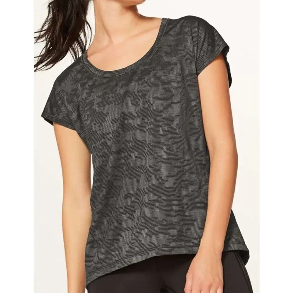 Lululemon miles ahead GREEN CAMO MESH short sleeve T SHIRT TOP sz 4 S